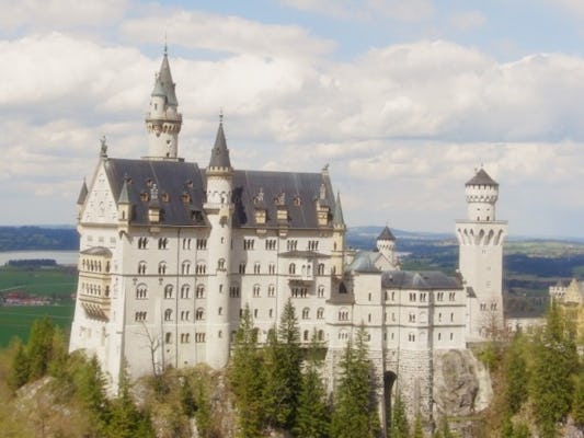 Château de Neuschwanstein et palais de Linderhof - excursion d'une journée au départ de Munich