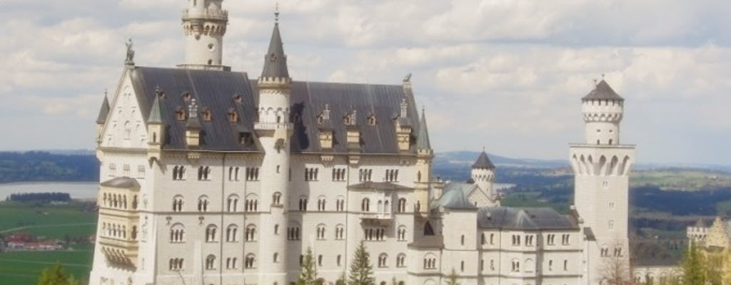 Château de Neuschwanstein et palais de Linderhof - excursion d'une journée au départ de Munich