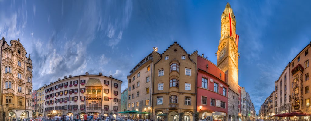 Entrada de la torre de la ciudad de Innsbruck