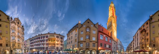 Entrada de la torre de la ciudad de Innsbruck