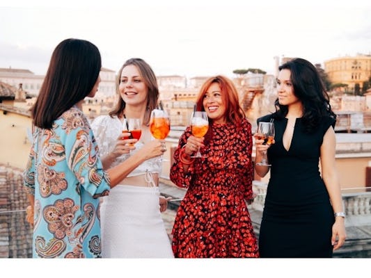 Visite privée de luxe sur le toit de Rome avec champagne et panier de pique-nique