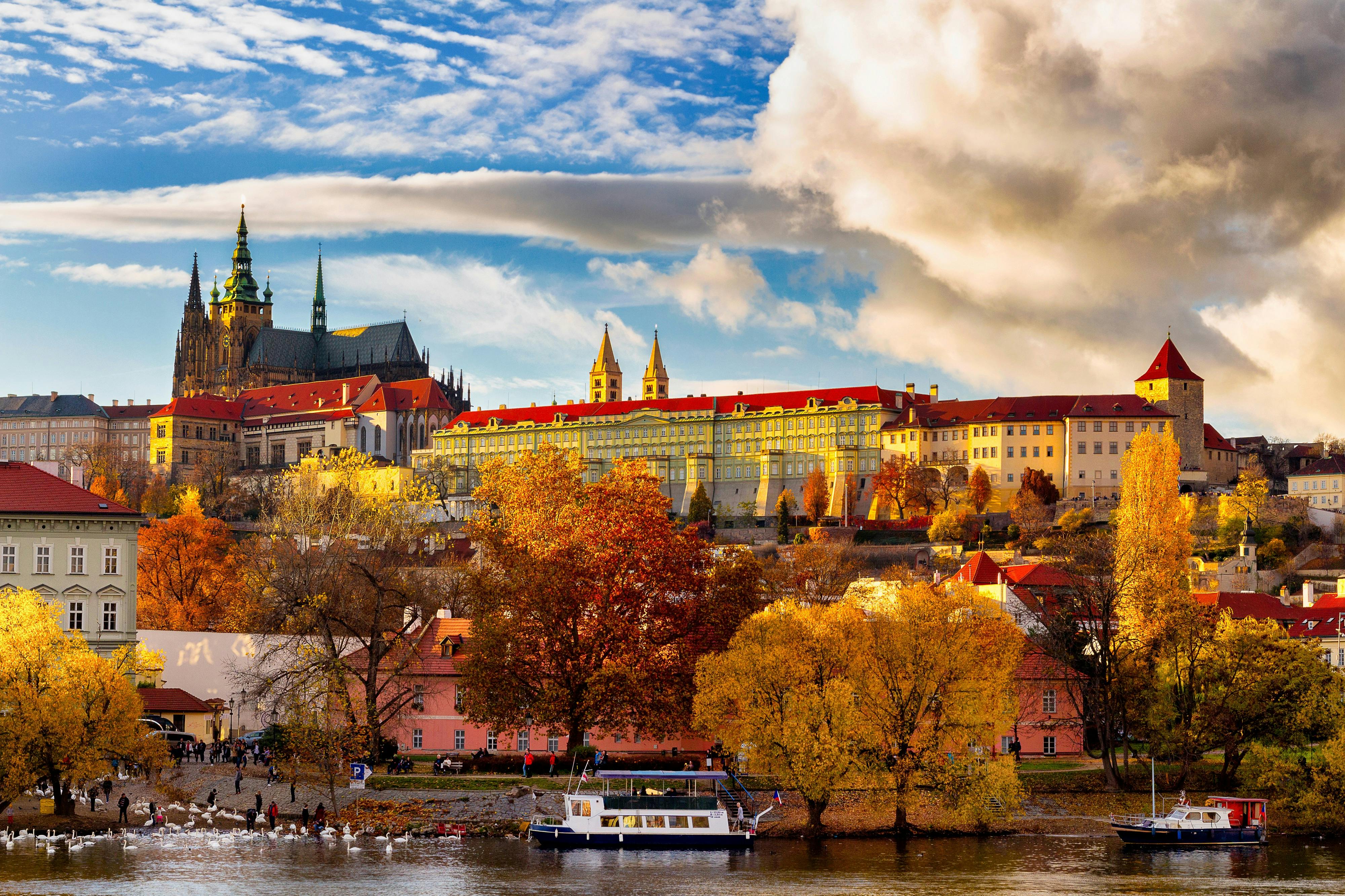 Tickets ohne Anstehen für die Prager Burg und eine einstündige Einführungstour