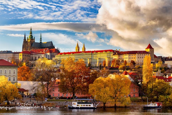 Billets coupe-file pour le château de Prague et visite d'introduction d'une heure