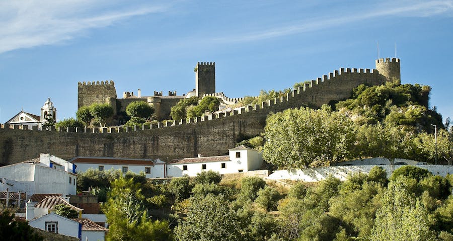 Multi-city private tour to Óbidos, Batalha, Nazaré & Fátima