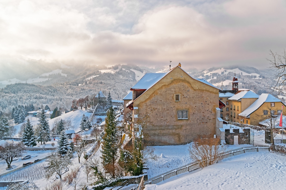Lausanne Food Tours & Dining Experiences