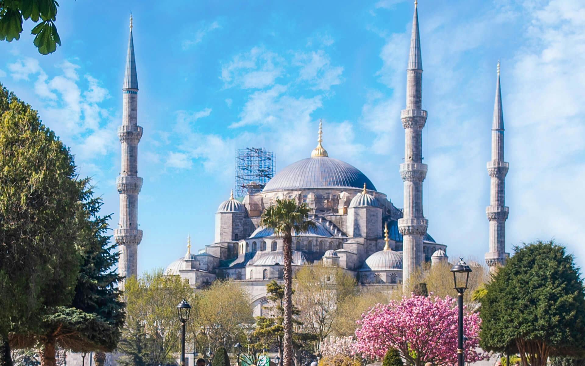 Blue-Mosque-and-Sultanahmet-Square-Tour---Cover-3.jpg