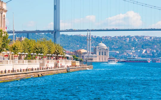 Hop on Hop off Bosphorus Tour