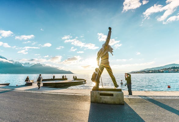 Chaplin, Montreux and Chillon Castle gold tour with cruise from Lausanne