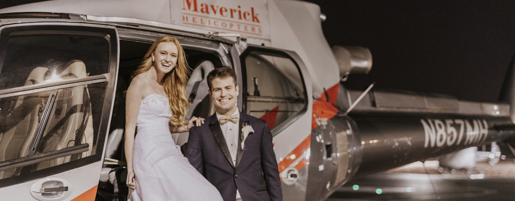 Las Vegas city lights helicopter wedding package