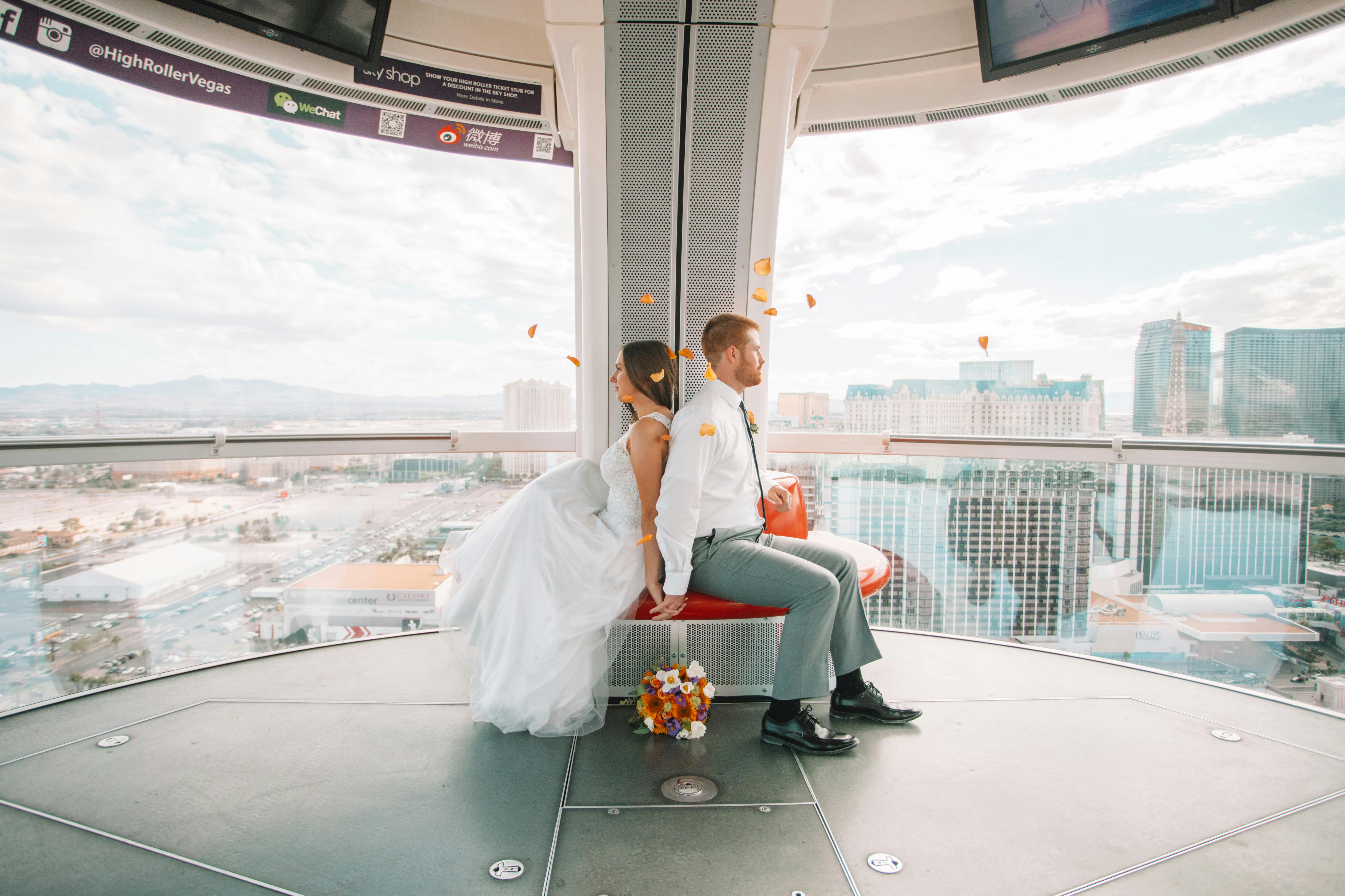 Las Vegas High Roller Wedding Ceremony Musement