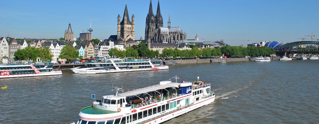 Cruzeiro panorâmico de barco no rio em Colônia com guia de áudio
