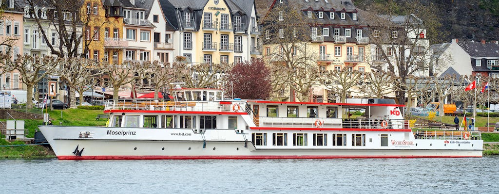 Cruzeiro de barco panorâmico em Cochem com comentários em áudio