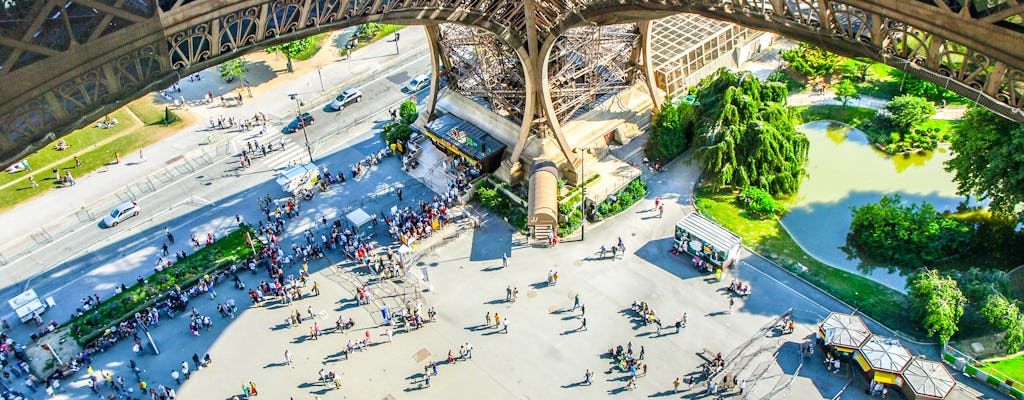 Eiffel Tower tour with Summit access and timed entry