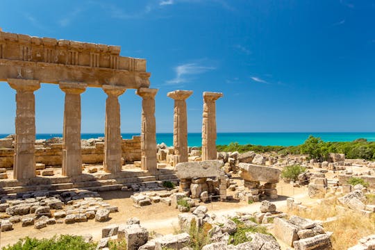 Ronde van de Akropolis en witte stranden in Selinunte