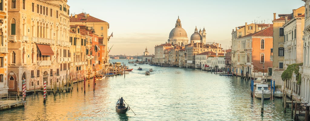 Tour a pé em Veneza e passeio de gôndola