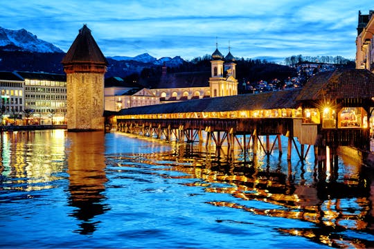 Private 1.5-hour Nightwatchman walk in Medieval Lucerne