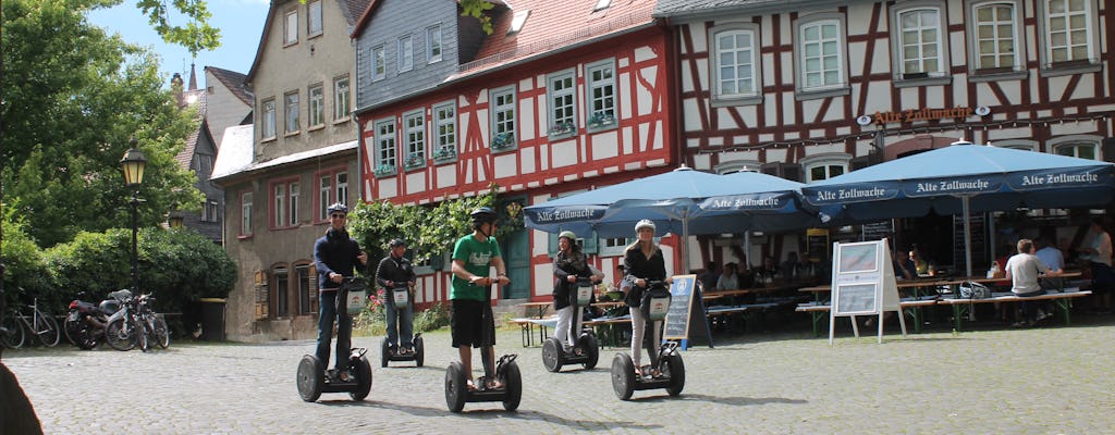 Passeio de scooter com equilíbrio automático pela cidade de Frankfurt-Höchst