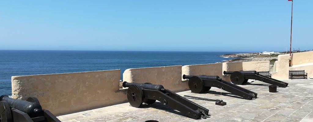 Visite privée des fortifications maritimes à Cascais