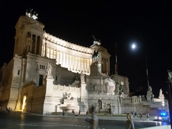 Rome by night private tour with aperitivo