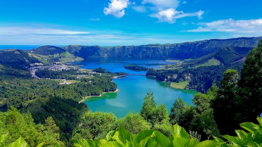 Excursão privada aos Açores em veículo 4x4 de Ponta Delgada