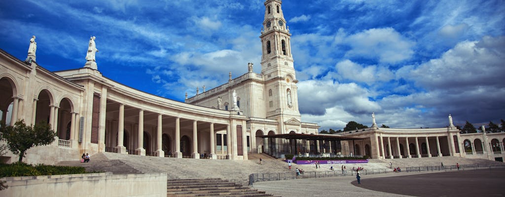 Excursão privada de meio dia a Fátima saindo de Lisboa