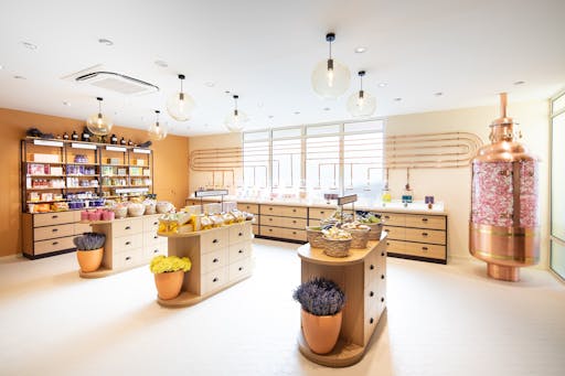 BOUTIQUE MUSEE@TILTUP (2)-min.jpg