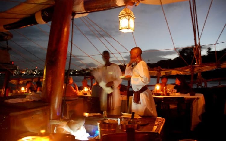 Tamarind dhow evening cruise