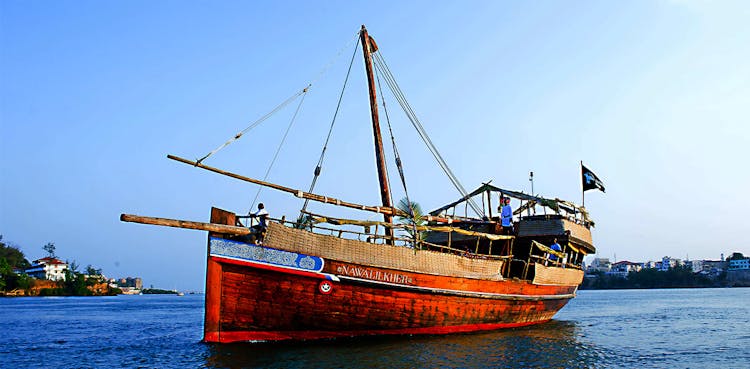 Tamarind dhow evening cruise