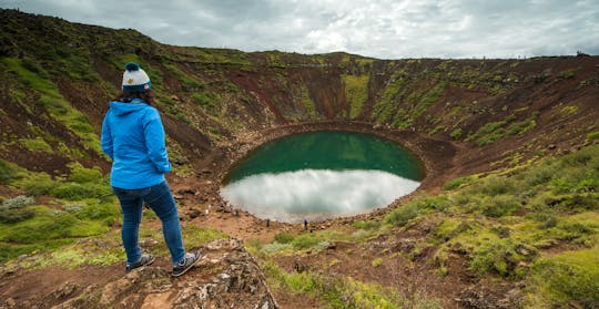 Goldener Kreis, Kerið-Krater und Farmbesuch in kleiner Gruppe