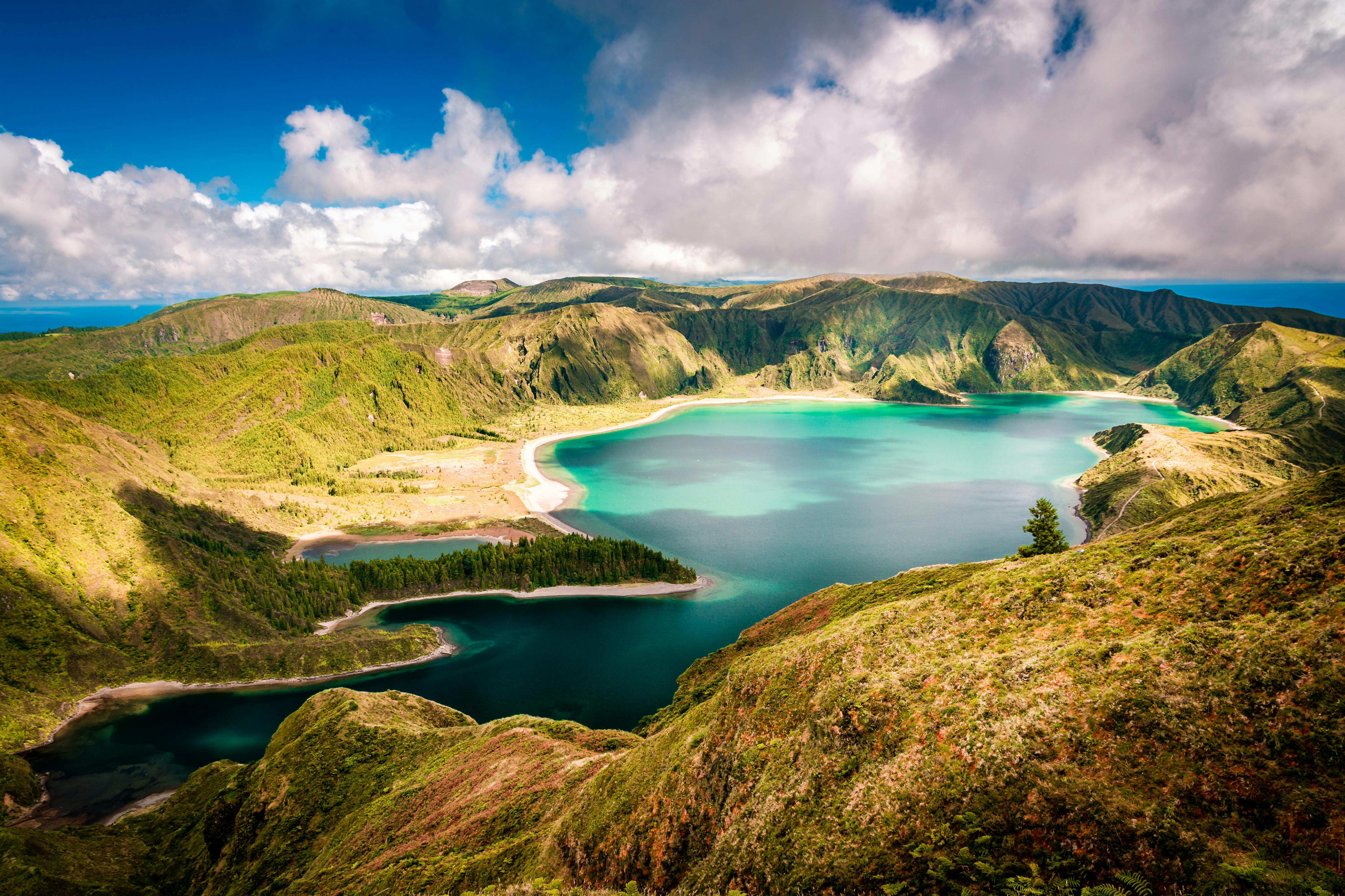 Lagoa do Fogo is a crater lake within the Agua de Pau Massif stratovolcano  in the center of the island of Sao Miguel in the Portuguese archipelago of  Stock Photo - Alamy