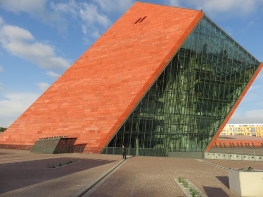Museum_WWII_2.jpg