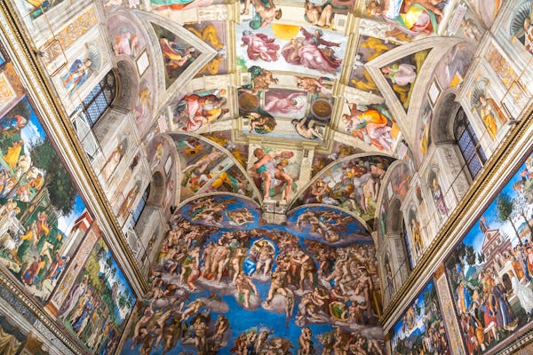 Accesso anticipato semi-privato ai Musei Vaticani e alla Cappella Sistina e tour di San Pietro