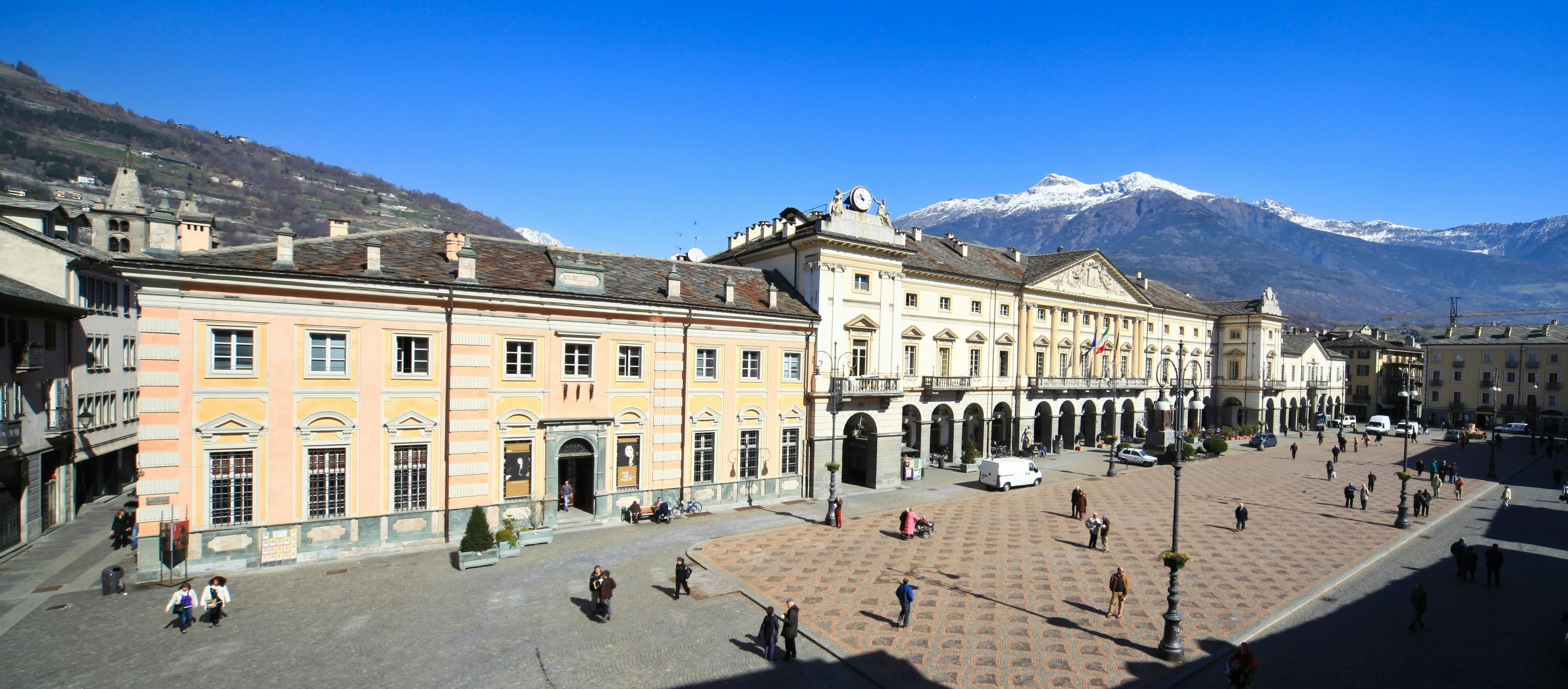 Walking tour of Aosta with tasting experience