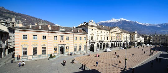 Tour a piedi di Aosta con esperienza di degustazione