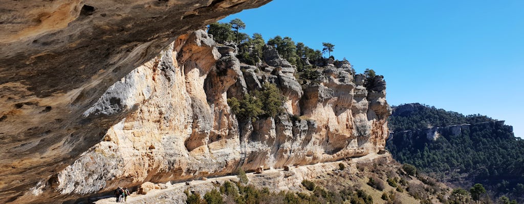 Hiking trail of the Escalerón and La Raya in Cuenca