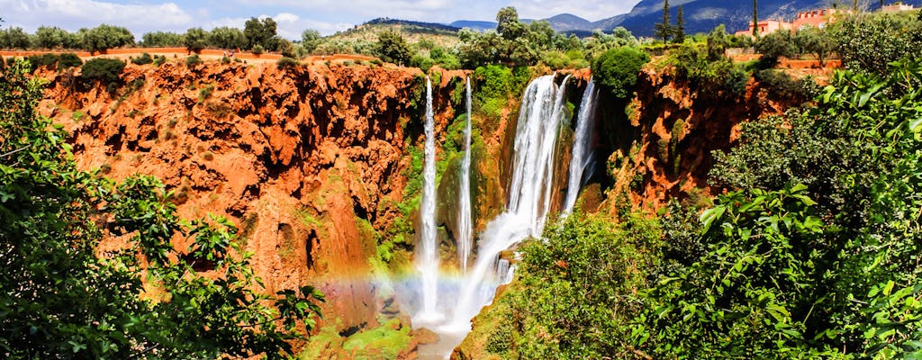 Viagem de dia inteiro às Cataratas de Ouzoud com passeio de barco