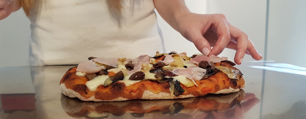 Homemade Italian pizza cooking class