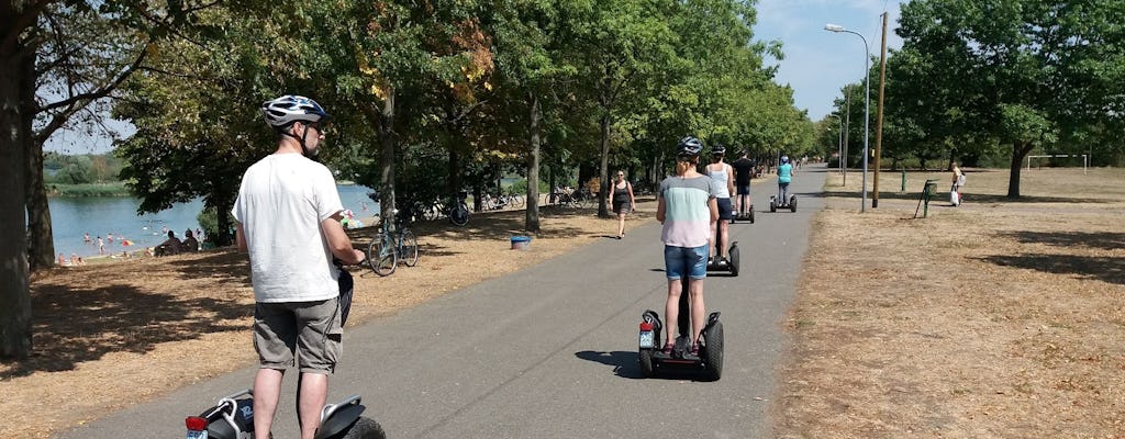 Self-balancing scooter tour to lake Kulkwitz in Leipzig