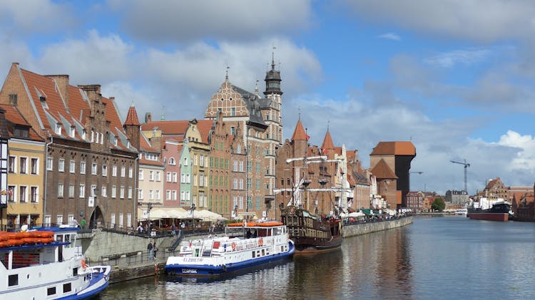 Self-guided tour of Gdansk with audioguide