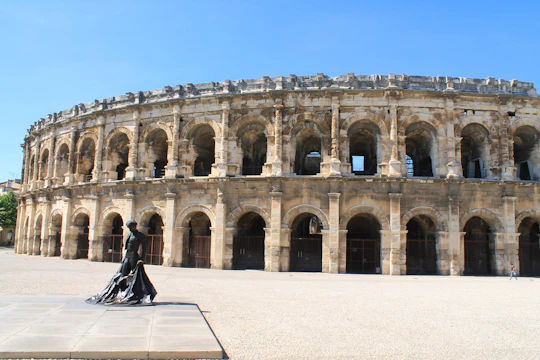 Private walking tour of  Nîmes historical center
