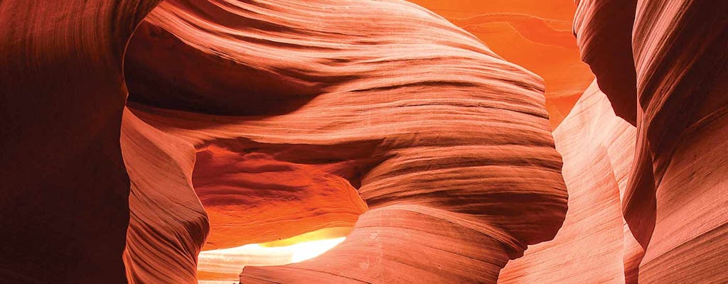 Antelope Canyon and Horseshoe Bend tour from Sedona