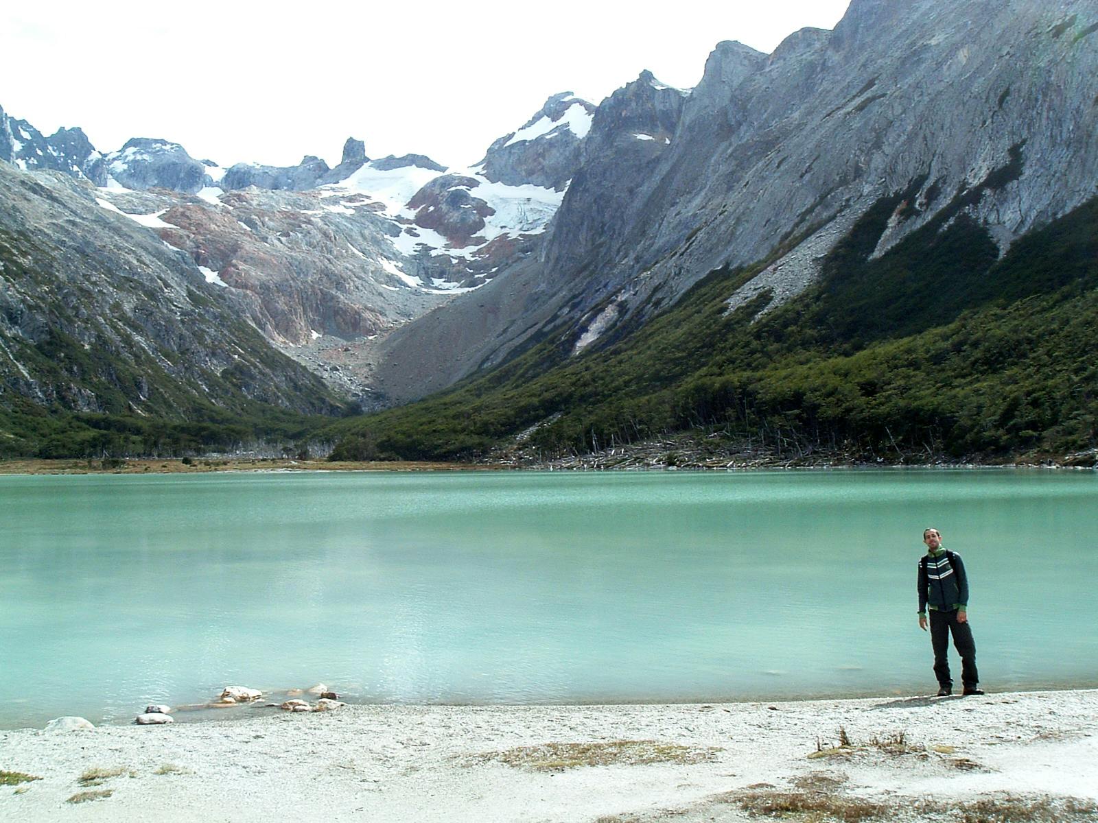 Emerald lake guided trekking tour