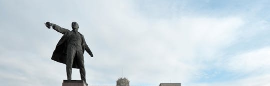 Tour di mezza giornata a Vladimir Lenin con una guida storica
