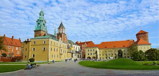 Kopia architecture-3234981_1920.jpg