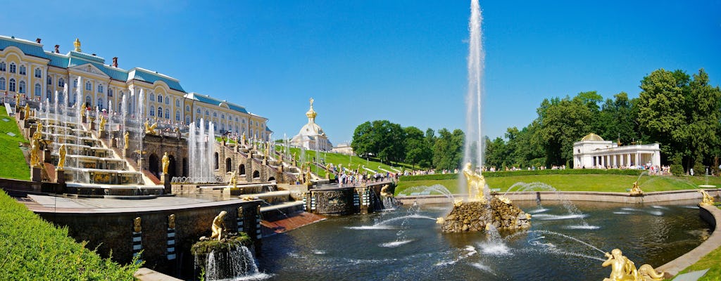 Half day walking tour to Peterhof and the Grand Palace in St. Petersburg