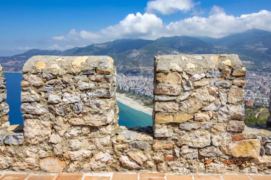 Excursion hivernale aux château, téléphérique et grottes d'Alanya