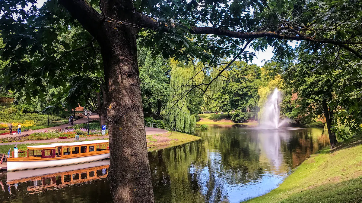 Boats on the canal_edited.jpg