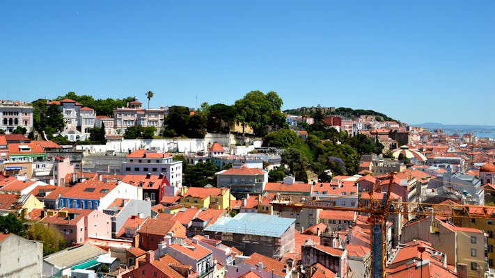 Self-guided Discovery Walk in Lisbon with riddles and rooftops