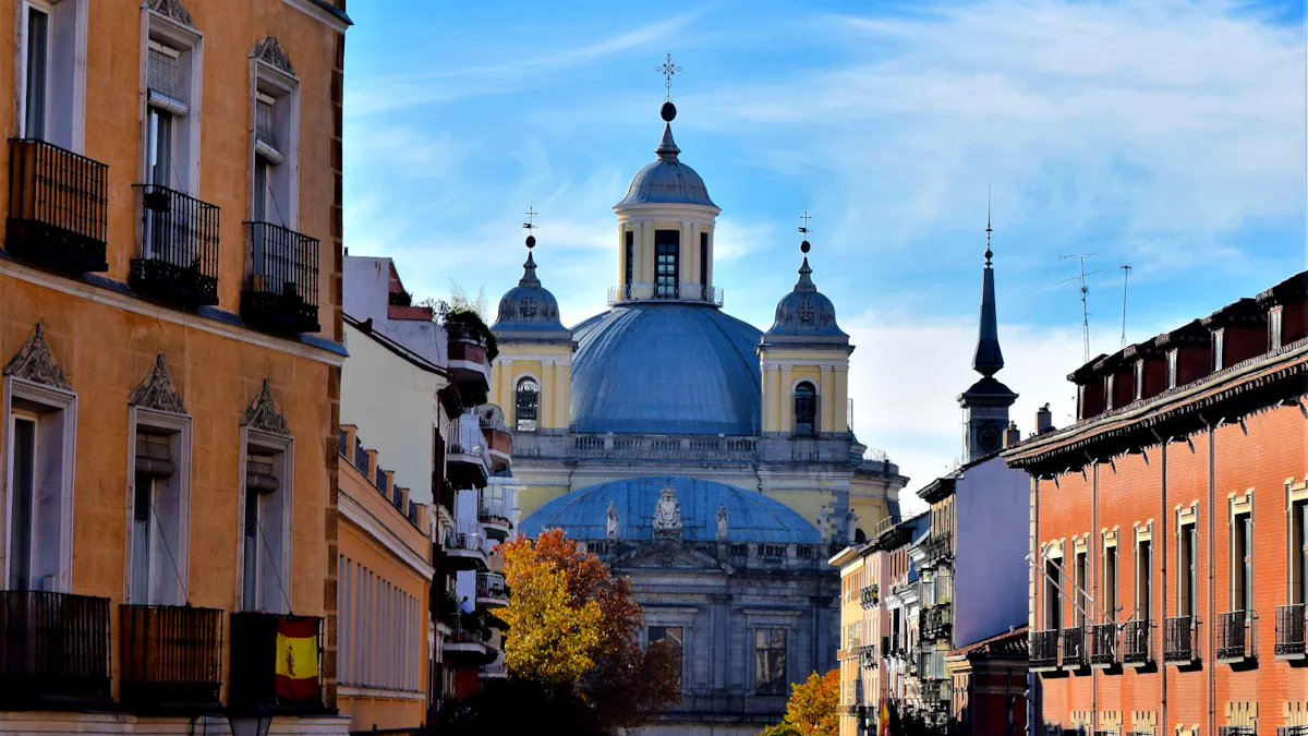 Basilica de San Francisco (1)_edited.jpg
