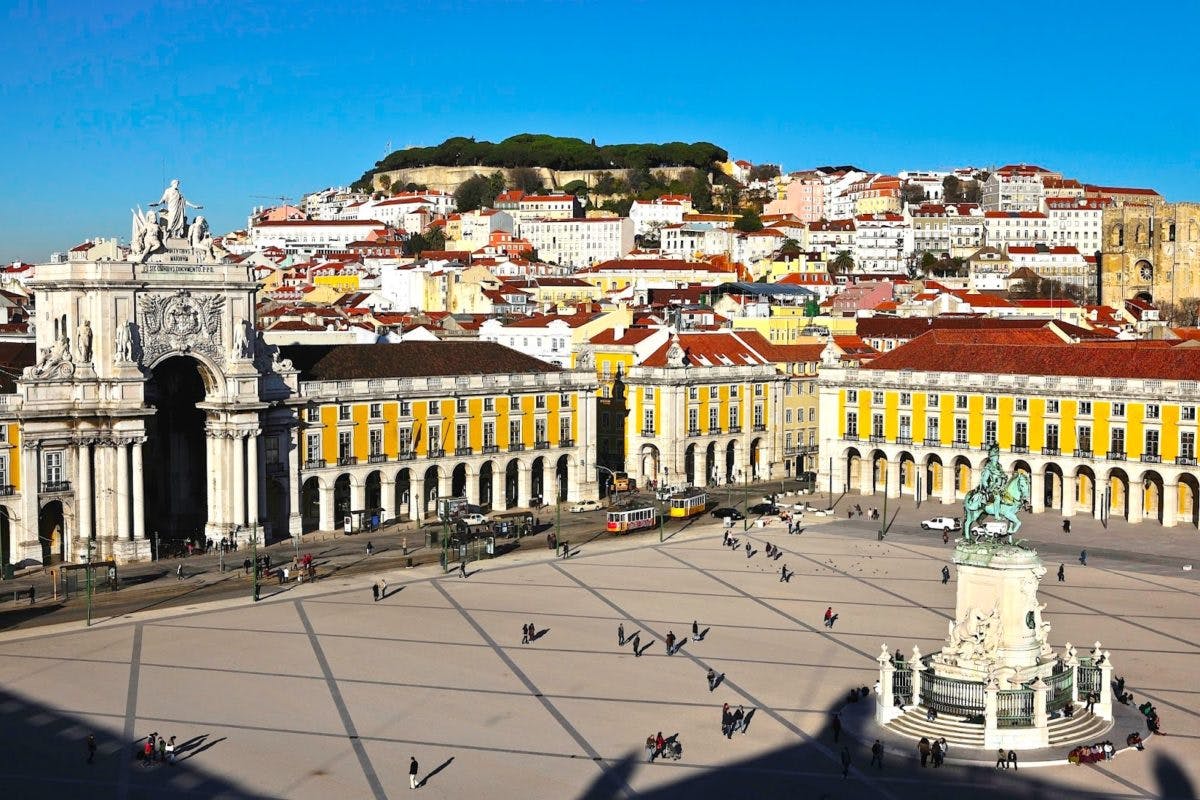 Lisbon sightseeing tour with Sintra